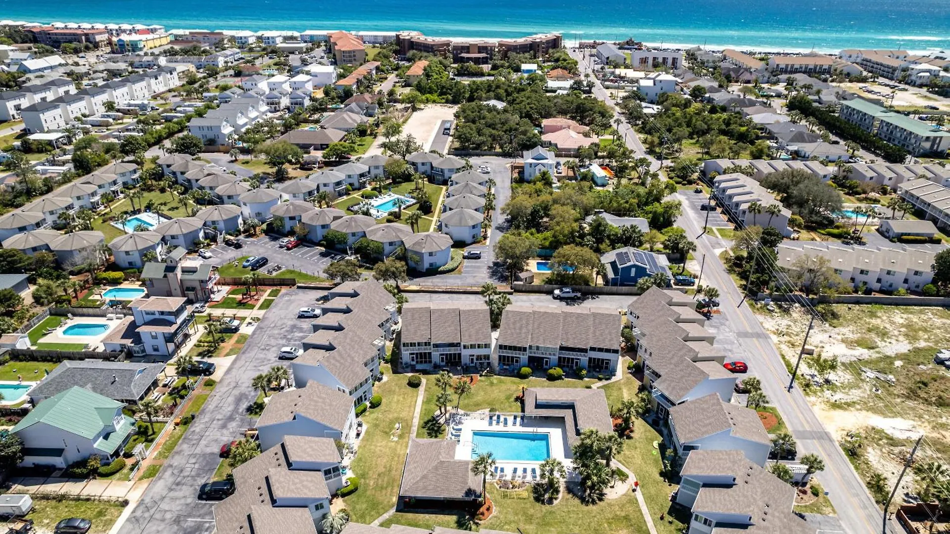 Inlet Reef 617- By Holiday Isle Properties Destin 0*,  United States
