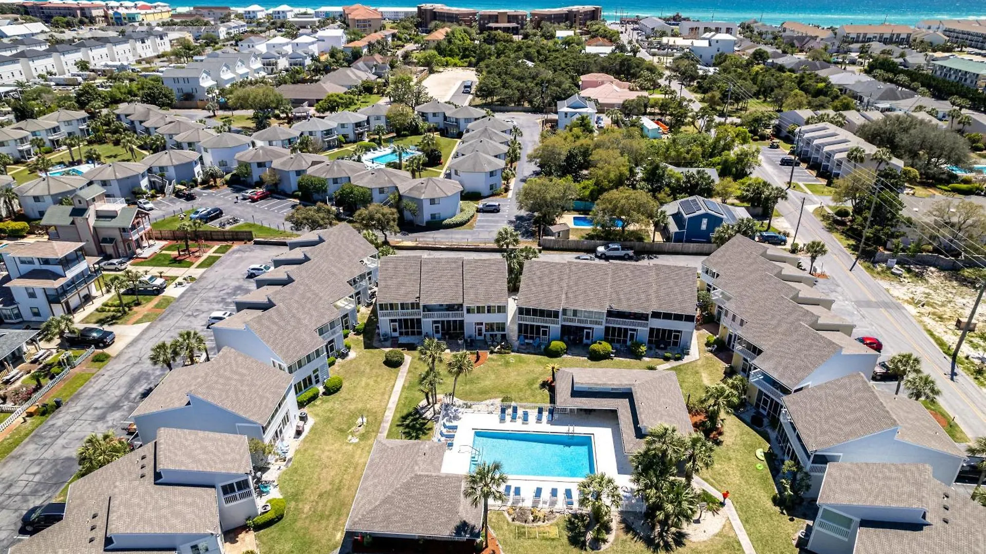 Inlet Reef 617- By Holiday Isle Properties Destin Apartment